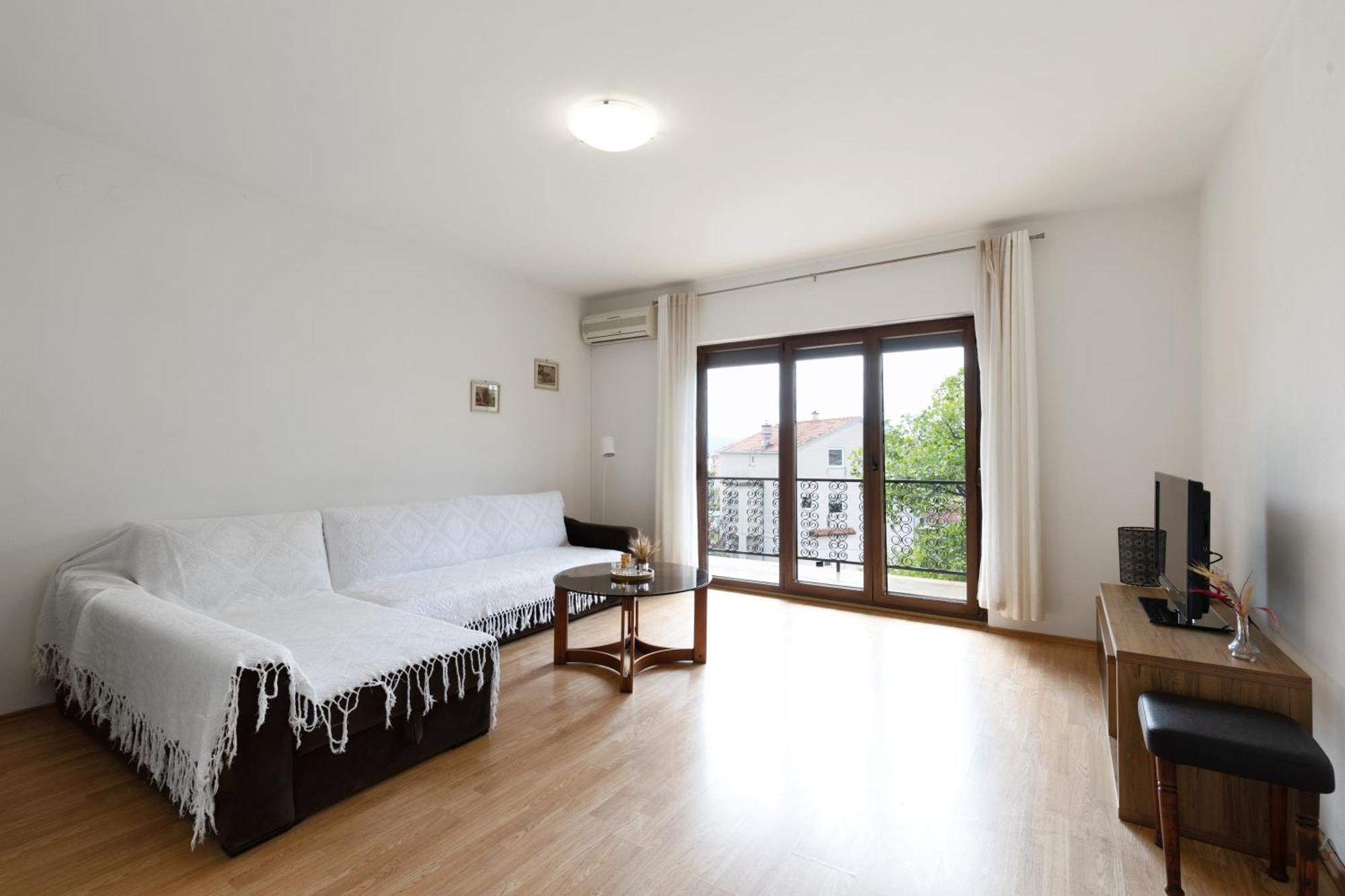 Apartman Marco Polo Selce Exterior foto